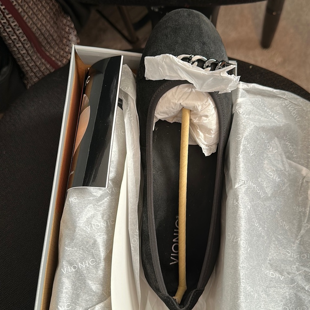Vionic Black Suede Flats